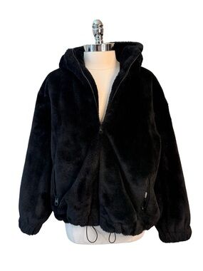 SEBBY Faux Fur Jacket Size Large Cozy Black Plush Zip-Up Hoodie